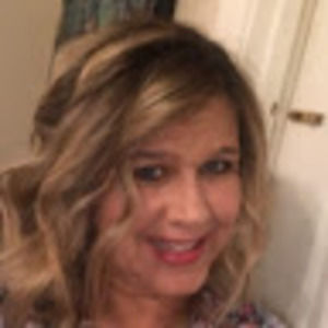 Meet your Posher, Alecia